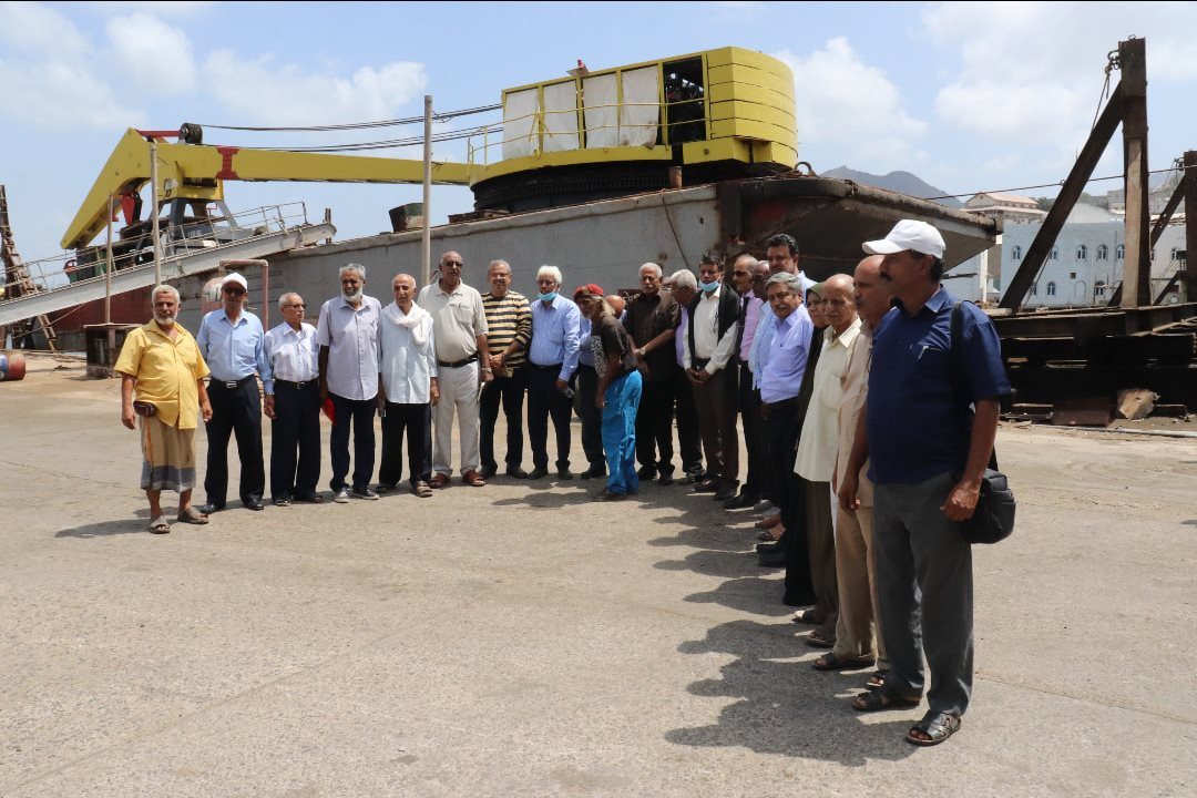نقابة المهندسين تزور الإدارات الهندسية والفنية في ميناء عدن